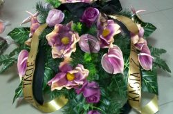 wiązanki pogrzebowe-kwiaty sztuczne